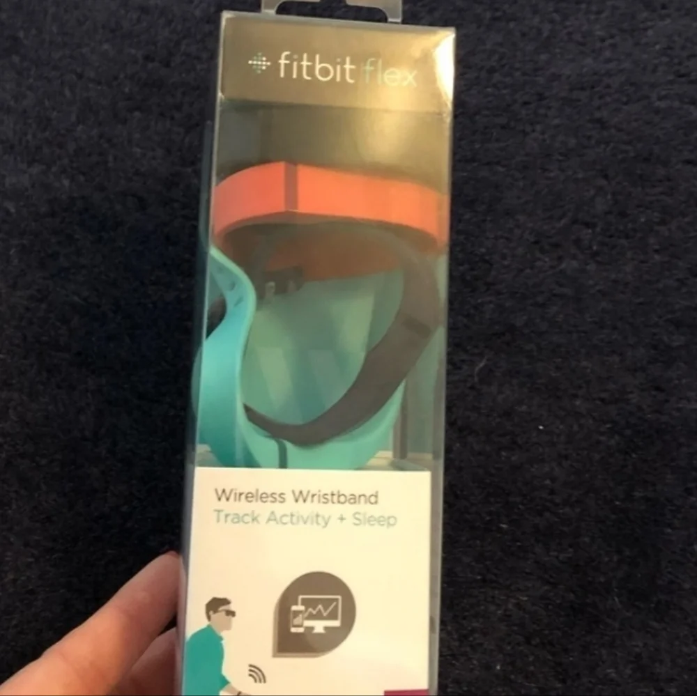 Fitbit Flex Wireless Wristband - Orange and Teal